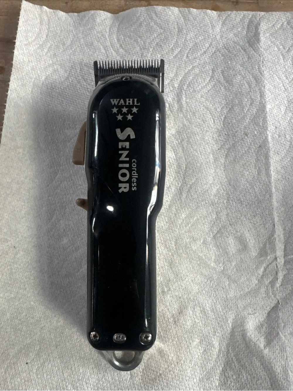 Wahl 8504L1 Cordless Senior Model Black Silver Hair Clipper with Charger *TESTED